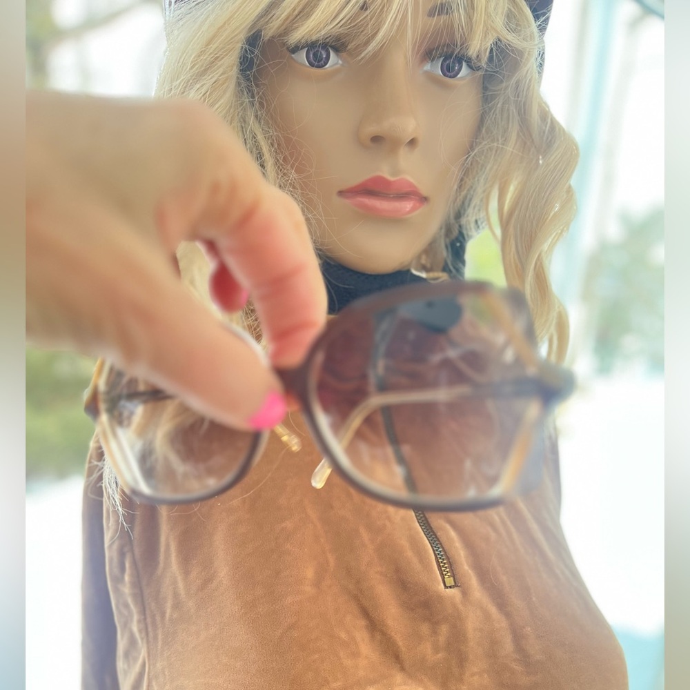 Givenchy Oversized Tortoiseshell Brown Gradient Sunglasses - Picture 7 of 10